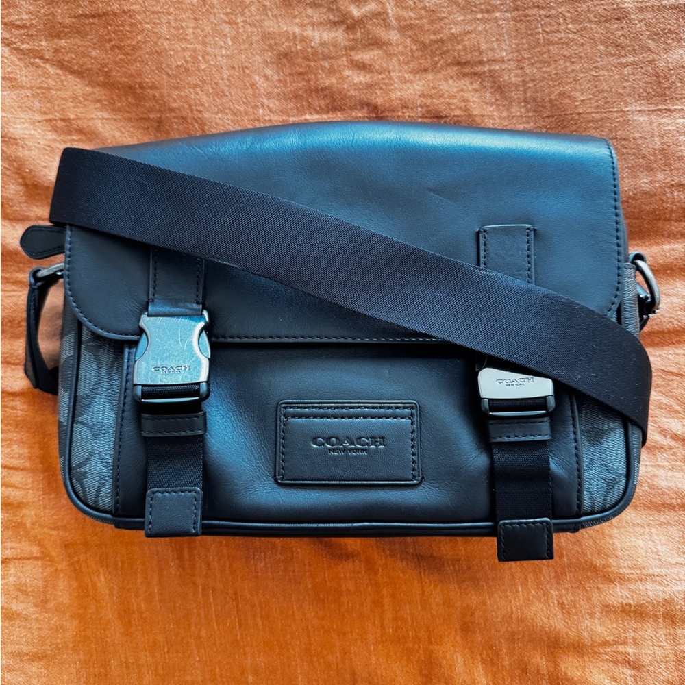 Coach Black Messenger Bag with Adjustable Strap